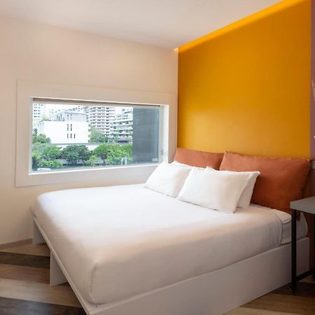 Jono Bangkok Asok Hotel Kültér fotó